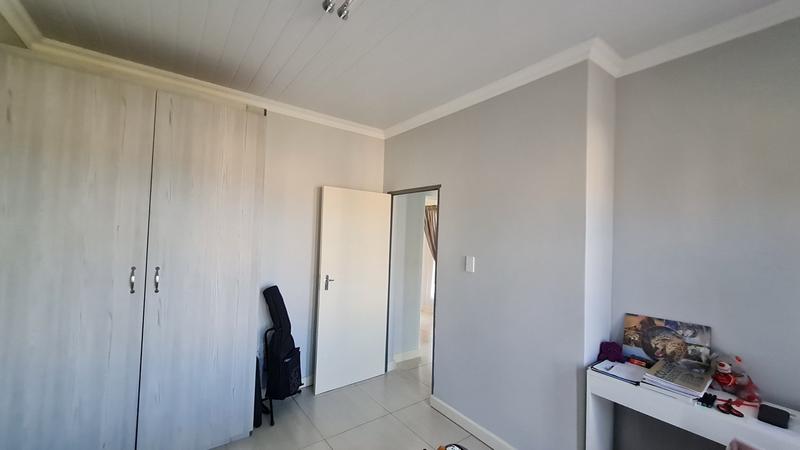 3 Bedroom Property for Sale in Dana Bay Western Cape